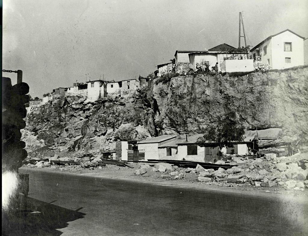 Βόλτα στις γειτονιές της Δραπετσώνας