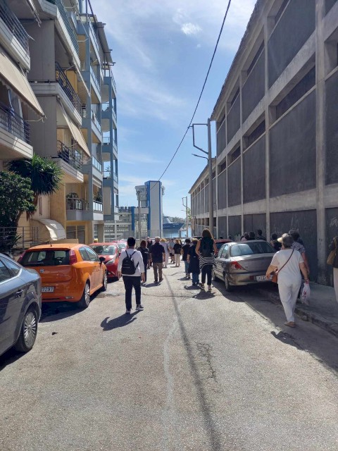 Ιστορικές Διαδρομές στη Δραπετσώνα