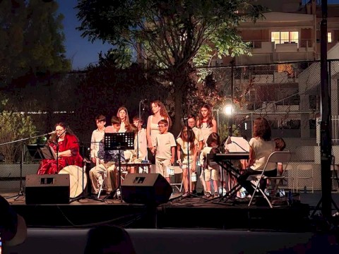 ΜΙΚΗΣ * 100, Η ΣΥΝΑΥΛΙΑ!