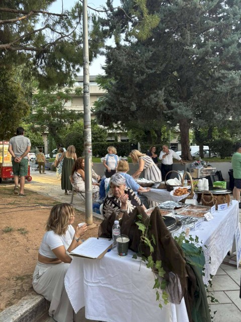 «Βήματα & Γεύσεις στις Γειτονιές της Ελλάδας»