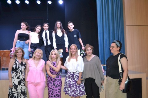 Μια μοναδική παράσταση από την παιδική και εφηβική θεατρική ομάδα του ΜΕΟ!